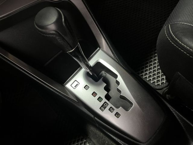 YARIS  第13張相片