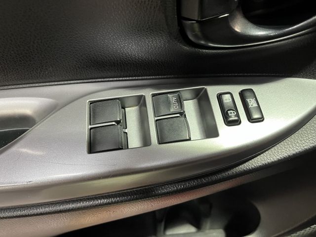 YARIS  第15張相片