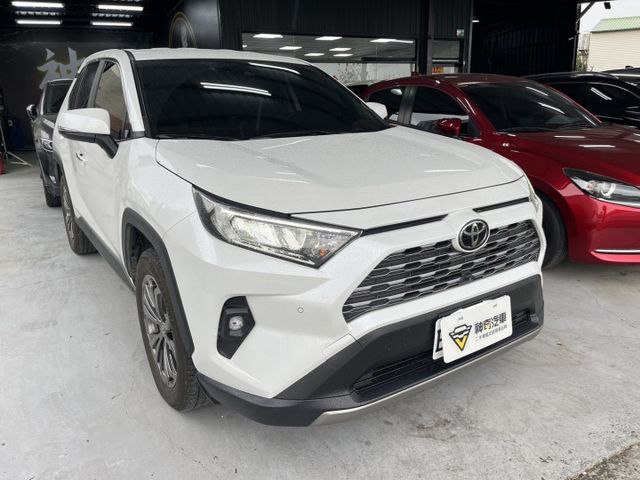 旗艦版  原板件  原廠保固中  第2張相片