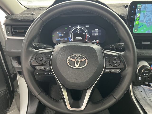 旗艦版  原板件  原廠保固中  第8張相片