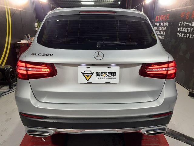 M-Benz GLC200  總代理  第5張相片
