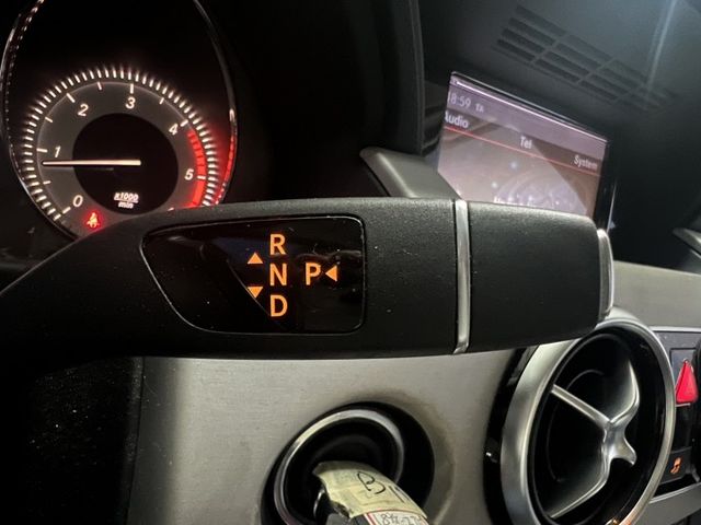 M-Benz GLK220 CDi 柴油  第12張相片