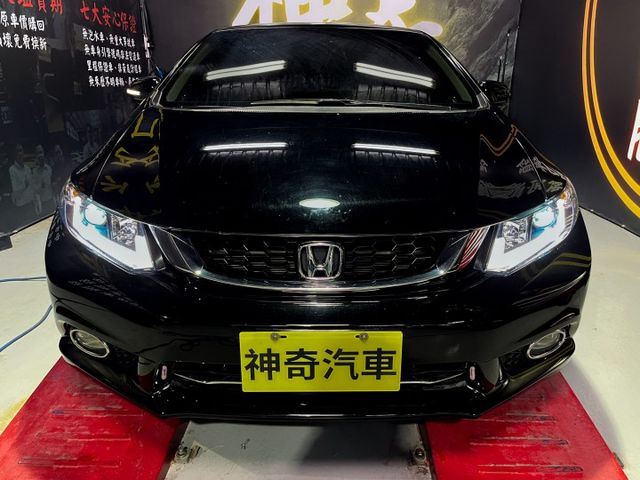 Civic VTi-S 不是浮誇配備、不是花俏包裝， 而是「這台車會陪你撐得久，跑得遠」  第2張相片