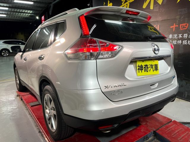 Nissan X-Trail 2.5豪華影音版 原鈑件  第4張相片