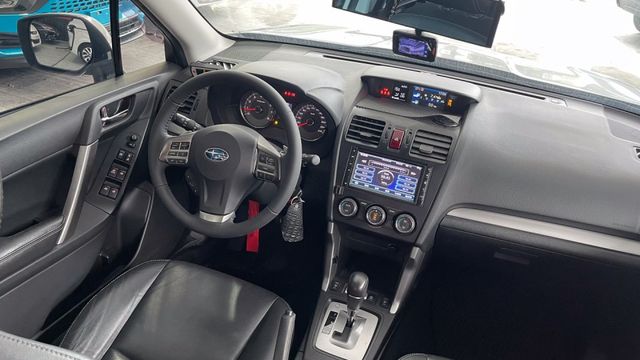 FORESTER  第6張相片