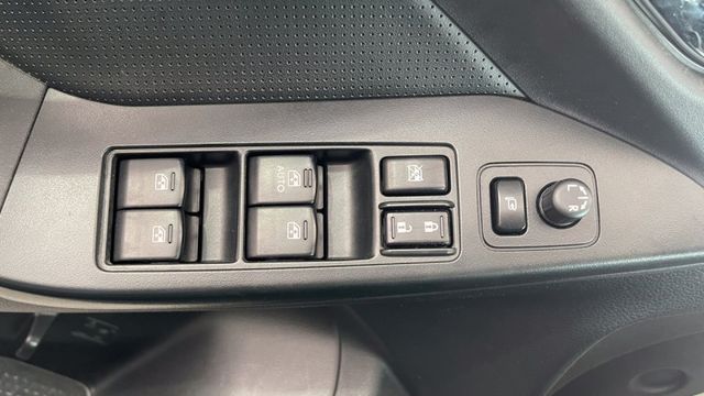FORESTER  第10張相片
