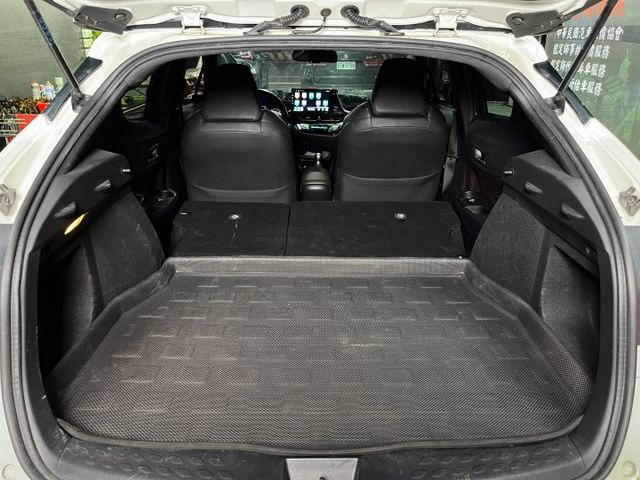 Toyota CH-R 豪華版  第11張相片