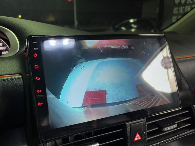 Toyota Sienta 7人座 尊爵版 雙電動滑門  第12張相片