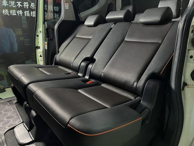 Toyota Sienta 7人座 尊爵版 雙電動滑門  第20張相片