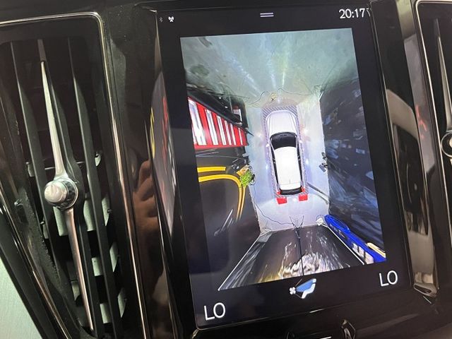 Volvo XC60 T5 Momentum 原鈑件  第14張相片