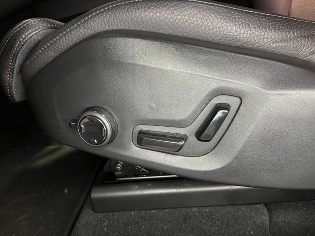 Volvo XC60 T5 Momentum 原鈑件  第18張相片
