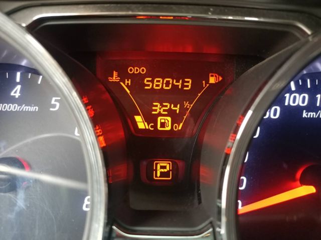 購車贈送安卓機~認證原鈑件/里程保證/胎壓偵測/車頂架/換購全貸優惠中  第3張相片