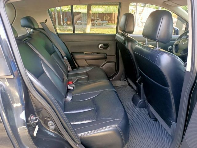 5門1.8TIIDA/便宜代步車/省油大空間/I key/定速/倒車顯影/胎壓偵測/行車記錄器/可全貸  第18張相片
