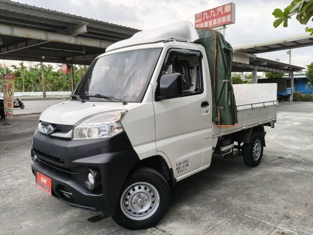 自排-原鈑認證車/只跑1萬多公里/活動伸縮篷布/升降尾門/前後行車記錄器/全配  第1張相片