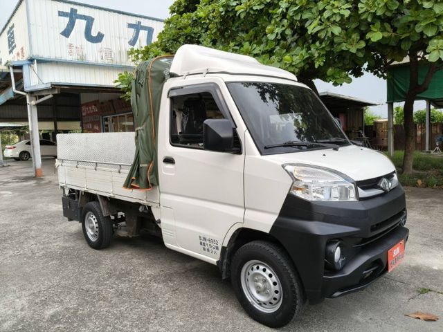 自排-原鈑認證車/只跑1萬多公里/活動伸縮篷布/升降尾門/前後行車記錄器/全配  第2張相片