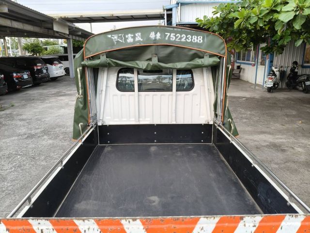 自排-原鈑認證車/只跑1萬多公里/活動伸縮篷布/升降尾門/前後行車記錄器/全配  第19張相片