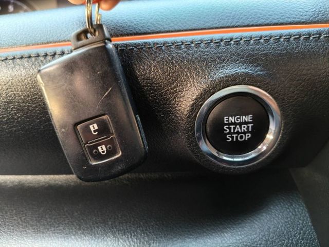 Ikey免鑰匙/恆溫空調/安卓機多功能大螢幕/原版件認證車/里程保證/提供2年5萬公里保固/可全貸換購  第6張相片