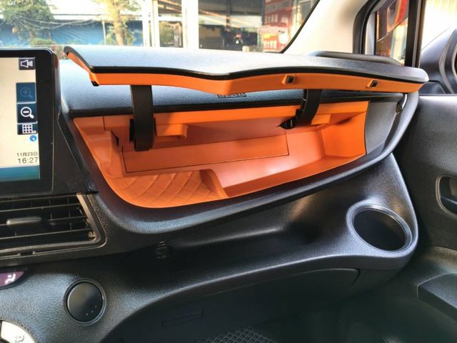 Ikey免鑰匙/恆溫空調/安卓機多功能大螢幕/原版件認證車/里程保證/提供2年5萬公里保固/可全貸換購  第8張相片