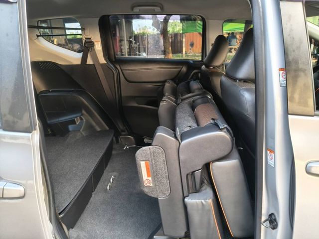 Ikey免鑰匙/恆溫空調/安卓機多功能大螢幕/原版件認證車/里程保證/提供2年5萬公里保固/可全貸換購  第18張相片