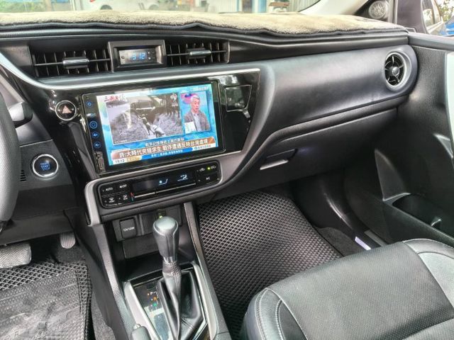 豪華版/免鑰匙/定速巡航/循跡防滑/大螢幕影音主機/導航系統/倒車顯影/一手女用車/原版認證/低率全貸  第3張相片