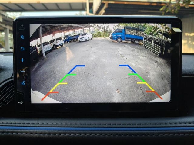 勁酷版/免鑰匙摸門解鎖/倒車輔助.車道偏移.循跡防滑.8安/原版件認證/低率全貸/原廠保固中  第8張相片