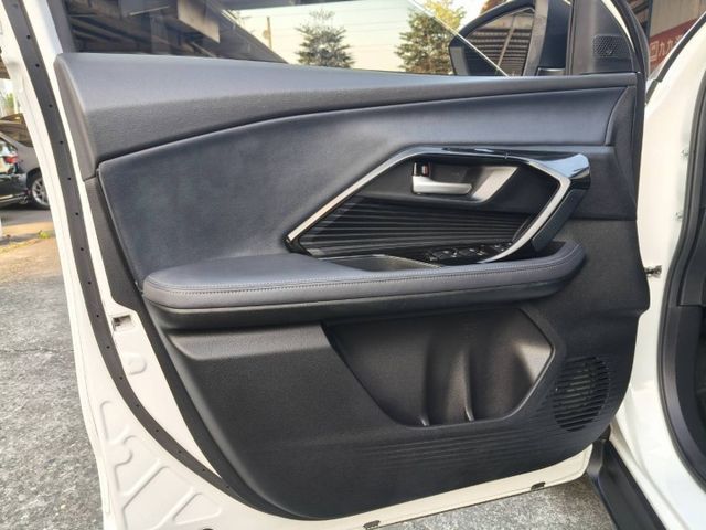 勁酷版/免鑰匙摸門解鎖/倒車輔助.車道偏移.循跡防滑.8安/原版件認證/低率全貸/原廠保固中  第11張相片