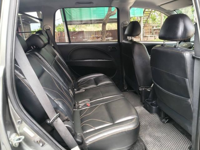 頂級旗艦版/只跑6萬多公里/數位儀錶/後座空調/導航/倒車顯影/盲點偵測/原版件認證車/全貸換購皆可  第17張相片