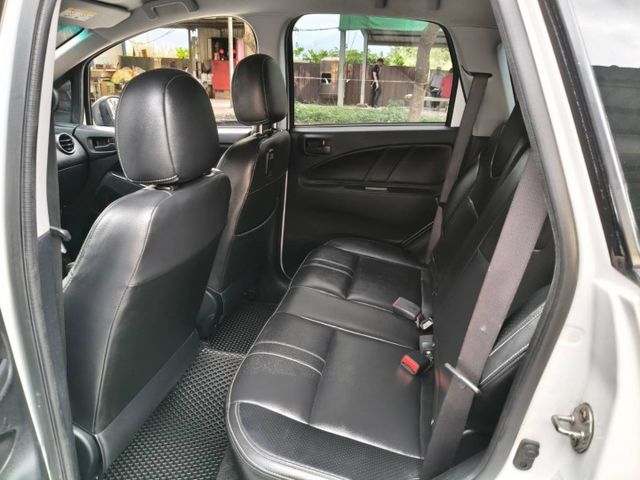 $優惠方案.裝大螢幕安卓機或折現金2選1/提供2年5萬公里保固/認證車/里程保證/全貸換購皆可  第12張相片