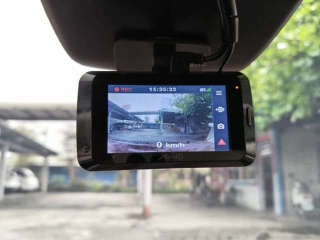 豪華版/原鈑件認證車/只跑7萬多公里/大螢幕安卓機/倒車顯影/行車記錄器/ACC跟車/車道偏離/定速/防滑/可全貸換購  第4張相片