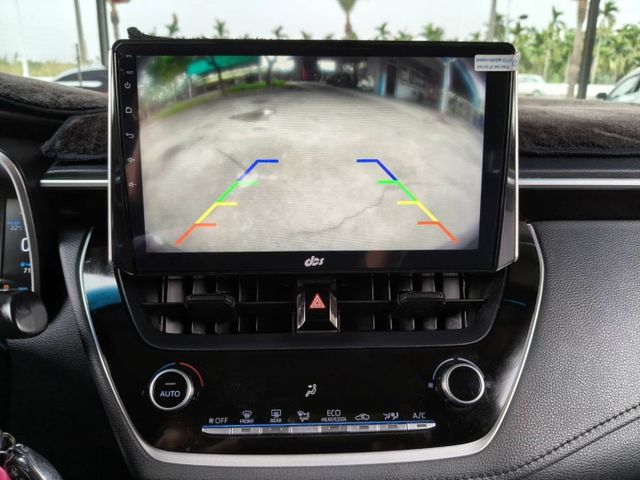 豪華版/原鈑件認證車/只跑7萬多公里/大螢幕安卓機/倒車顯影/行車記錄器/ACC跟車/車道偏離/定速/防滑/可全貸換購  第7張相片