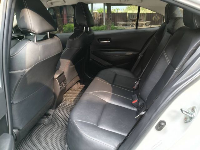 汽油豪華版/免鑰匙/摸門解鎖/盲點偵測/原廠選配270環景/ACC跟車系統/原版件認證車/可全貸換購  第13張相片