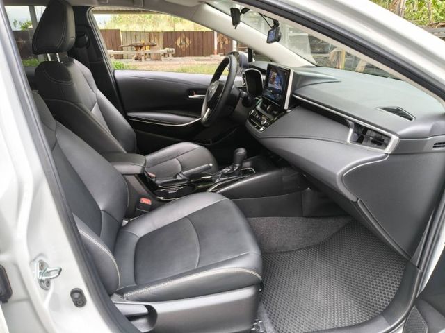 汽油豪華版/免鑰匙/摸門解鎖/盲點偵測/原廠選配270環景/ACC跟車系統/原版件認證車/可全貸換購  第15張相片