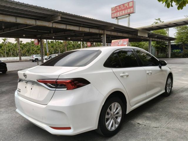 汽油豪華版/免鑰匙/摸門解鎖/盲點偵測/原廠選配270環景/ACC跟車系統/原版件認證車/可全貸換購  第20張相片