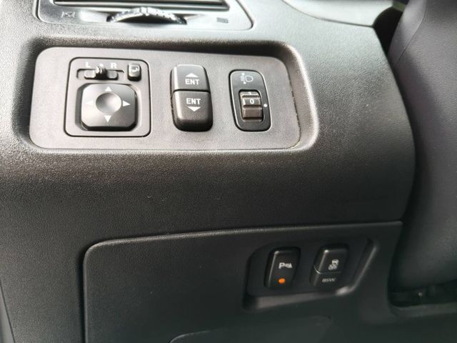 精緻型/盲點偵測/ 定速/後座出風口/電動後視鏡/客.貨.商.旅.多功能廂型車/原版認證/里程少/可全貸換購  第6張相片