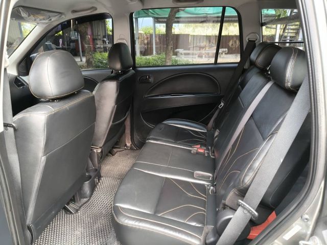 精緻型/盲點偵測/ 定速/後座出風口/電動後視鏡/客.貨.商.旅.多功能廂型車/原版認證/里程少/可全貸換購  第12張相片