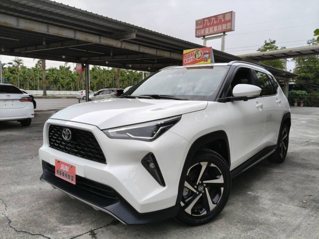 潮玩版.一手車只跑1萬多公里/原廠4年12萬公里保固/全車原板件/電動尾門/盲點偵測/低率全貸.換購實施中  第1張相片