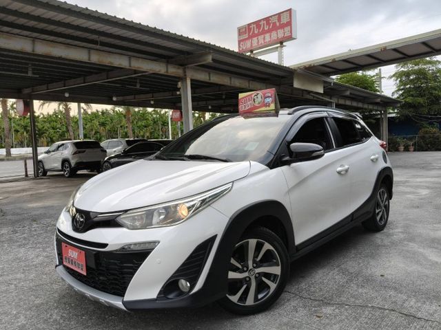頂級/原版件認證/空力套件/I KEY/換檔撥片/雙色內裝/原廠影音/衛星導航/低率全貸 換購  第1張相片