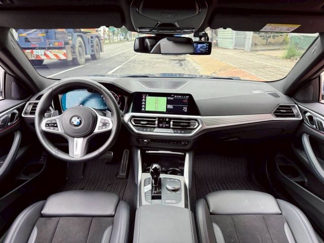 M SPORT 紀念版，定速,跟車/車道偏移/車道維持、ikey免鑰匙,麂皮座椅,360度環景、行車記錄器  第8張相片