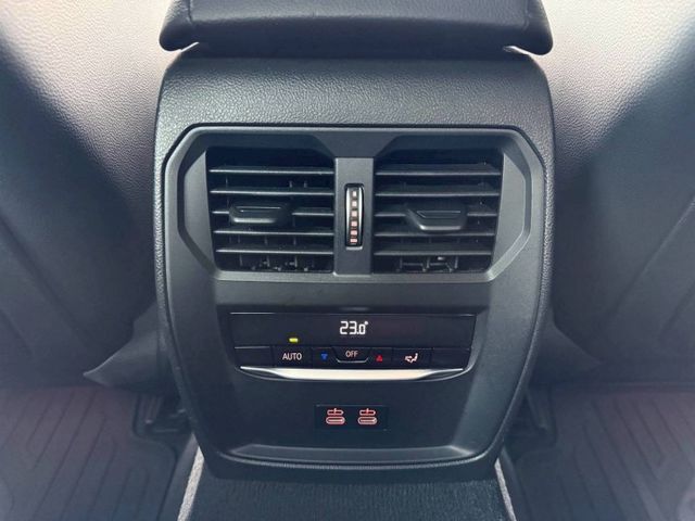 M SPORT 紀念版，定速,跟車/車道偏移/車道維持、ikey免鑰匙,麂皮座椅,360度環景、行車記錄器  第13張相片