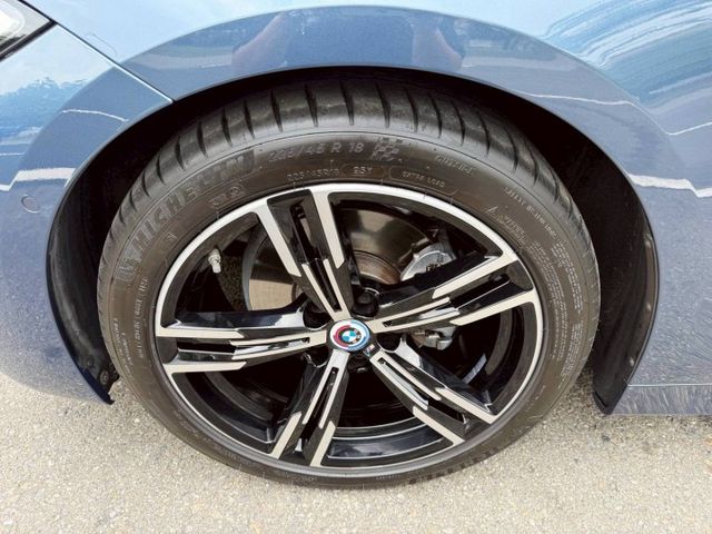 M SPORT 紀念版，定速,跟車/車道偏移/車道維持、ikey免鑰匙,麂皮座椅,360度環景、行車記錄器  第19張相片