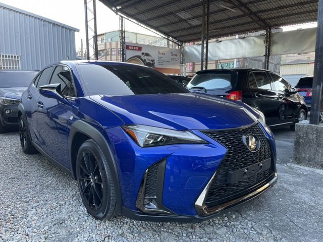UX200 F SPORT 勁化版 汽油 F 版最頂級 市場稀有 低里程 實跑四萬公里 原廠保養完整  第3張相片