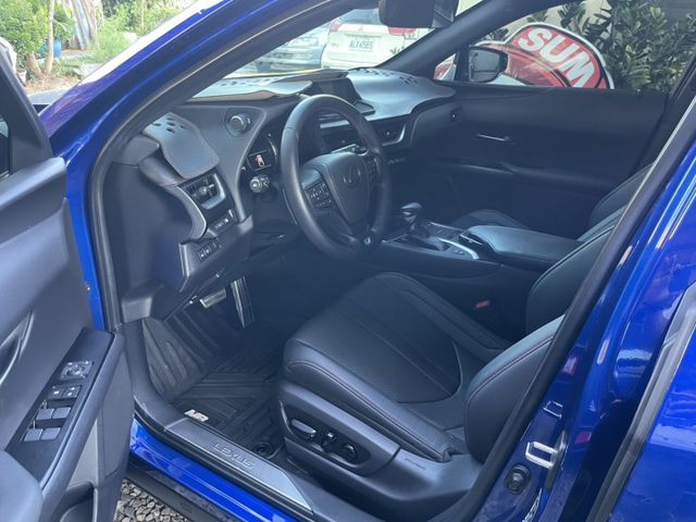 UX200 F SPORT 勁化版 汽油 F 版最頂級 市場稀有 低里程 實跑四萬公里 原廠保養完整  第6張相片