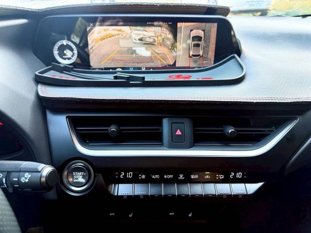 UX200 F SPORT 勁化版 汽油 F 版最頂級 市場稀有 低里程 實跑四萬公里 原廠保養完整  第10張相片