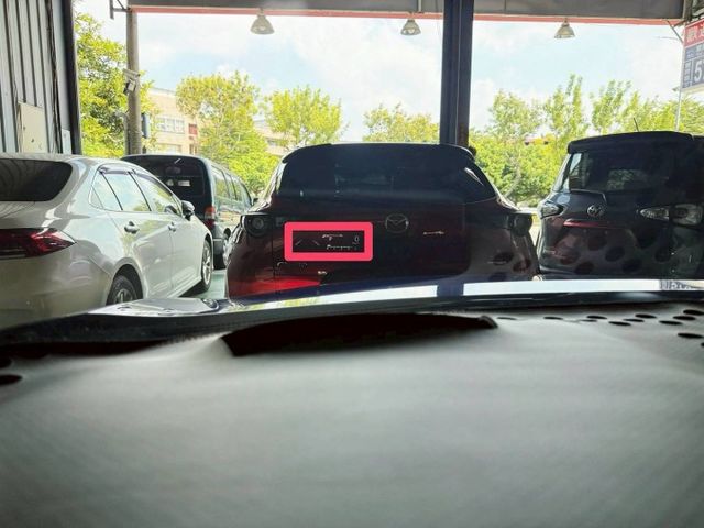 UX200 F SPORT 勁化版 汽油 F 版最頂級 市場稀有 低里程 實跑四萬公里 原廠保養完整  第14張相片