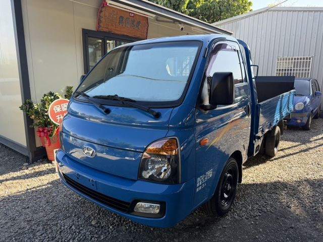 2016 現代 PORTER 波特 小霸王｜2.5T 六輪柴油｜油壓尾門｜一手原鈑件  第1張相片