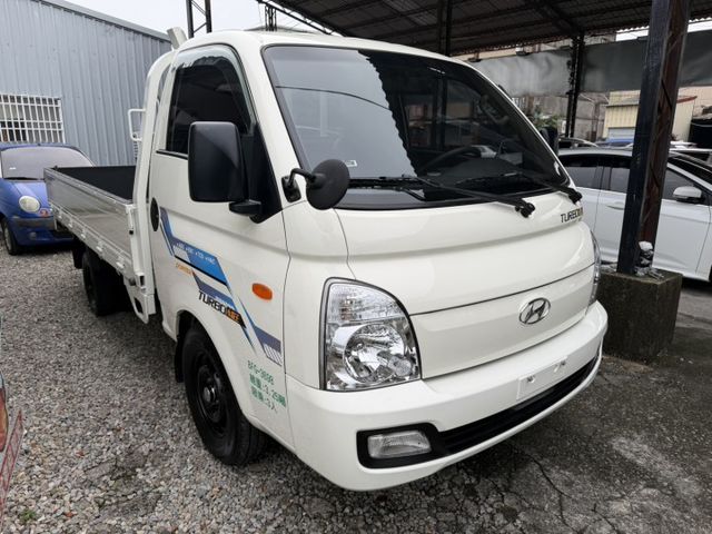 六輪柴油 低里程 只跑四萬公里 五期免加尿素 省油有力 商用首選  第2張相片