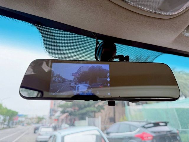 六輪柴油 低里程 只跑四萬公里 五期免加尿素 省油有力 商用首選  第6張相片