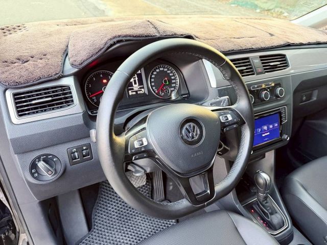 CADDY MAXI 長軸 七人座 汽油 空間超大 二三排可快拆傾倒 載人載物一車搞定  第6張相片