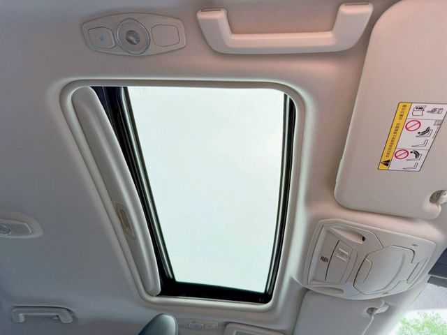 五門 S版運動型 馬丁頭頂級 全新變速箱  鋼性強 底盤穩 操控佳 十萬公里已換變速箱更安心  第7張相片