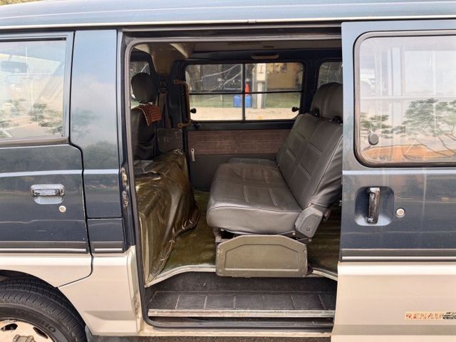 特殊稀有車4WD，四輪傳動，柴油低里程  第6張相片